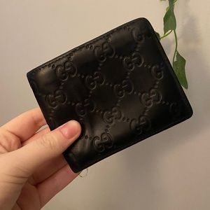 Gucci Men’s Bifold Wallet